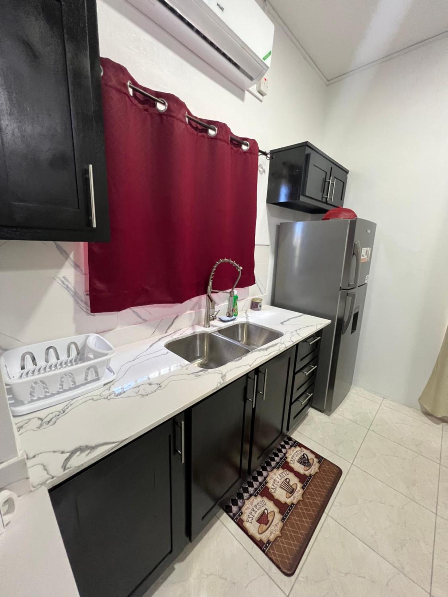 Luxury Apartments At Case De Coco, Ocho Rios Jamaica Bilik gambar