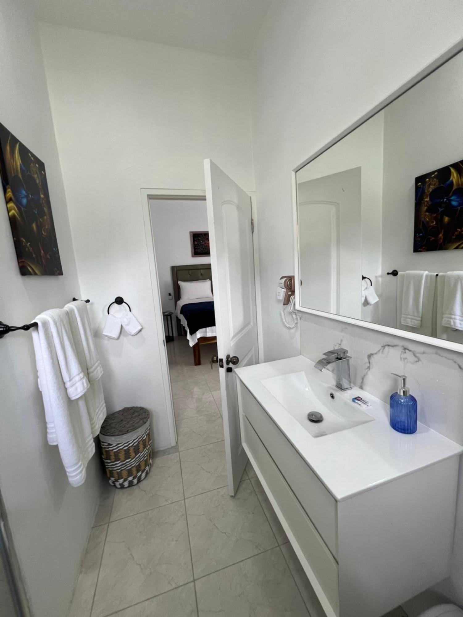 Luxury Apartments At Case De Coco, Ocho Rios Jamaica Luaran gambar